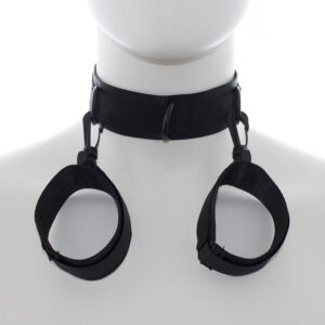 Ohmama Fetish-Handschellen und Nylon Halsband · Sextoys (Bild 8)