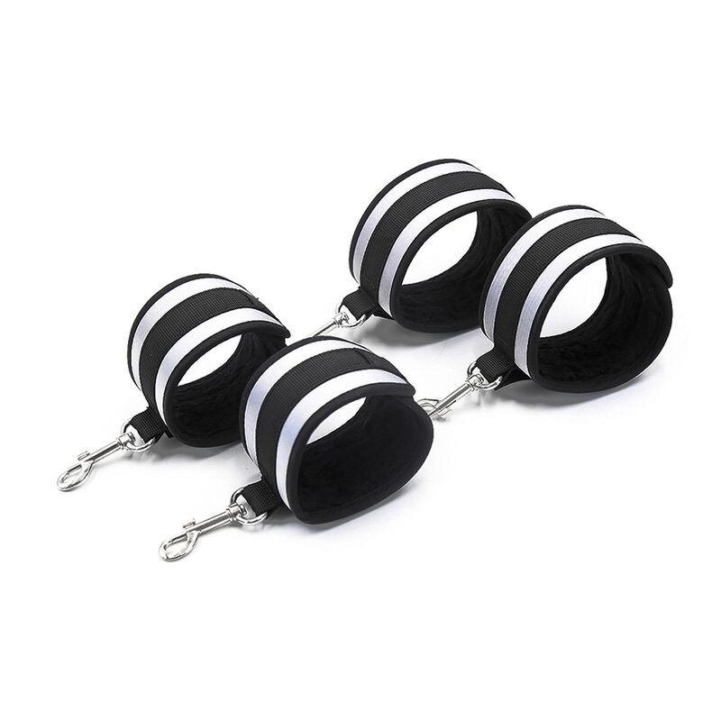 Ohmama Fetish-Grau-Metal Handgelenke · Sextoys (Bild 6)