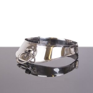 Metal Hard-Halskette mit Ring · Spielzeug aus Glas & Metall (Bild 2)