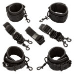 Calexotics-Harness Nacht für einstellbares schwarzes Leder Bett · Bondage & Handschellen
