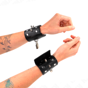 Kink Wrist Restraint-Punk Handgelenkmanschetten mit Spikes 25