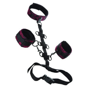 Calexotics-Scandal Körperfessel mit Halsband