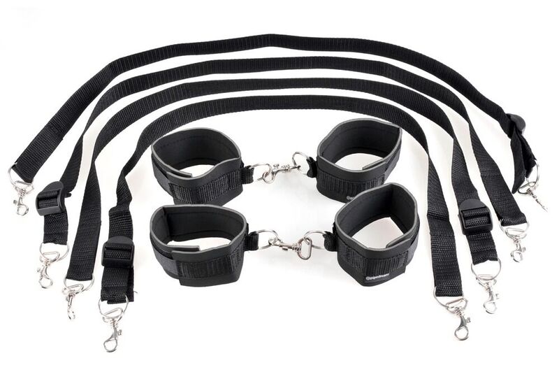 Fetish Fantasy Series-Fetish Fantasy Set Handgelenke und Leine · Bondage & Handschellen (Bild 2)